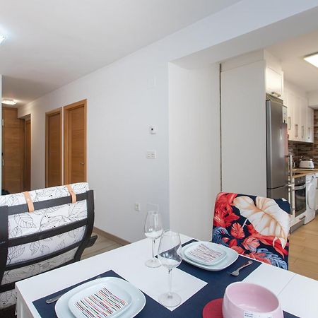 La Plaza De Cangas Apartamento Turistico Onís Buitenkant foto