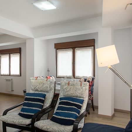 La Plaza De Cangas Apartamento Turistico Onís Buitenkant foto