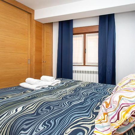 La Plaza De Cangas Apartamento Turistico Onís Buitenkant foto