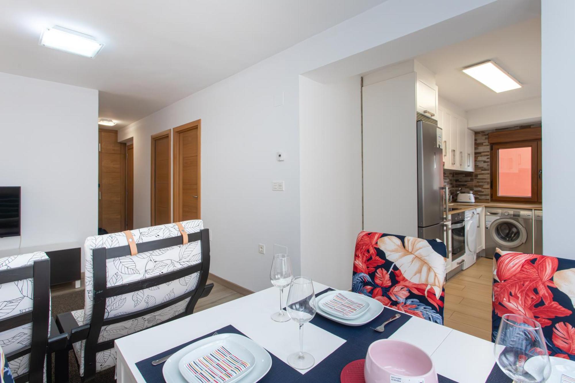 La Plaza De Cangas Apartamento Turistico Onís Buitenkant foto